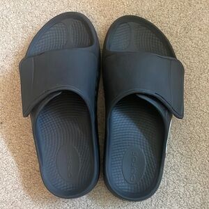 Oofos Women’s/Men’s Sport Flex Slides M6 - W8 EU39